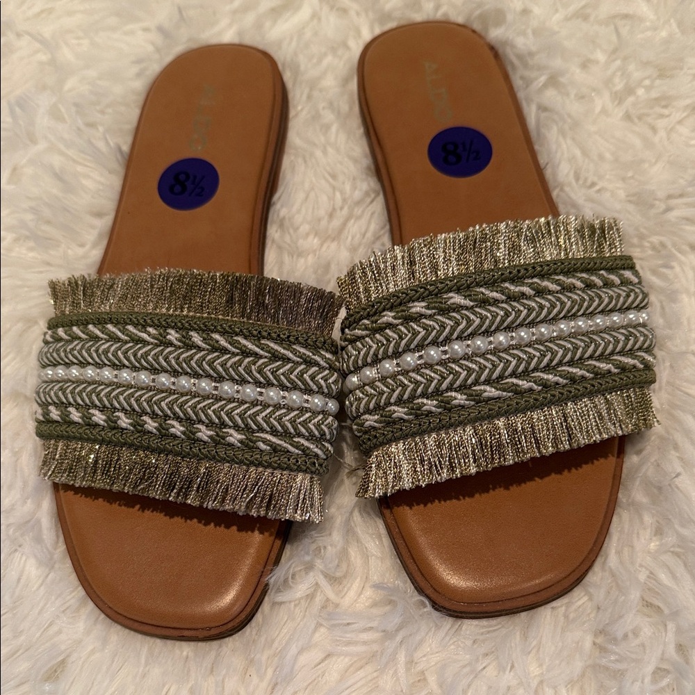 Aldo Slide Sandals 8.5 Green